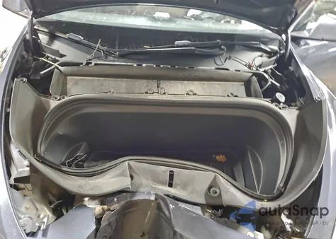 2022 Tesla Model Y z USA, uszkodzony, nr VIN 7SAYGDEE4NA016429